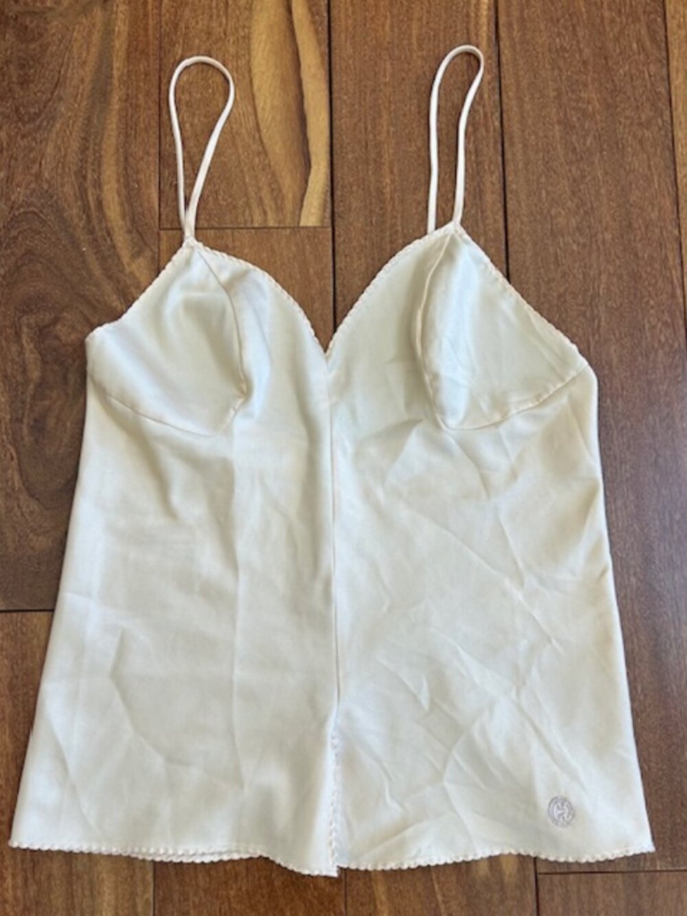 Halston vintage camisole cream scallop trim V-neck spaghetti strap